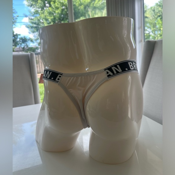 ๐ Menโs thongs - Picture 4 of 9